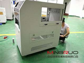 米乐官方网页版-米乐(中国)加工厂教你如何选择最好的钣金机柜_米乐官方网页版-米乐(中国)